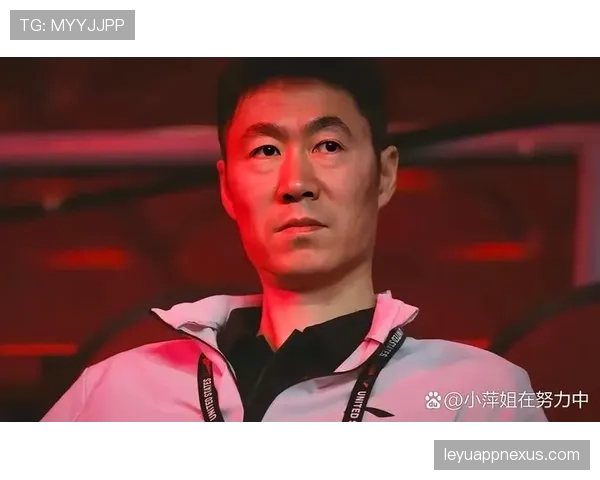 王励勤一发训练间照我就尴尬了，这生活质感跟我工资账单根本不是一个次元